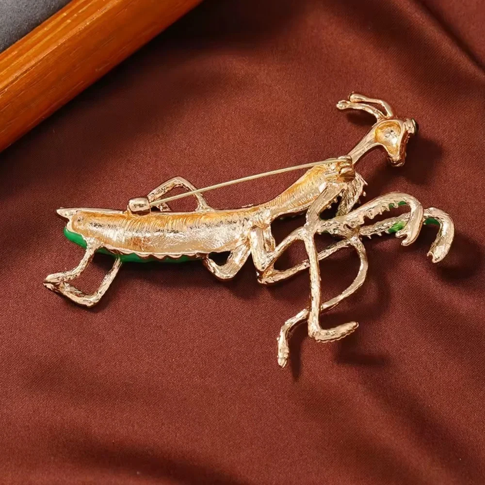 Art Nouveau Mantis Brooch – Emerald Green Enamel, Crystal Embellished Gold Pin